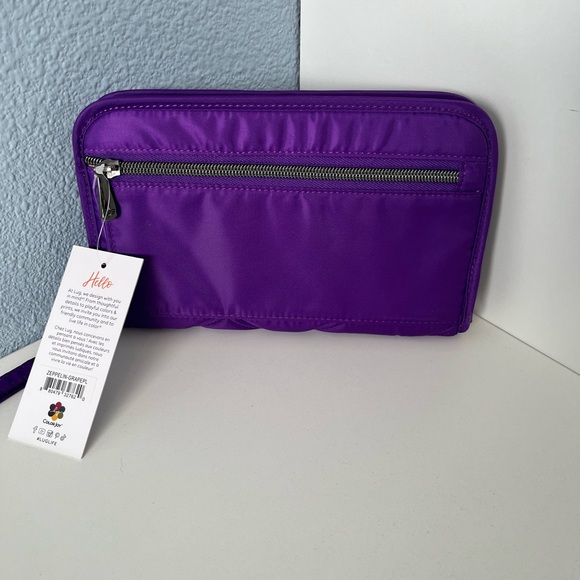 Lug Zeppelin 2 RFID Wristlet Wallet Grape Purple NWT - Picture 3 of 5